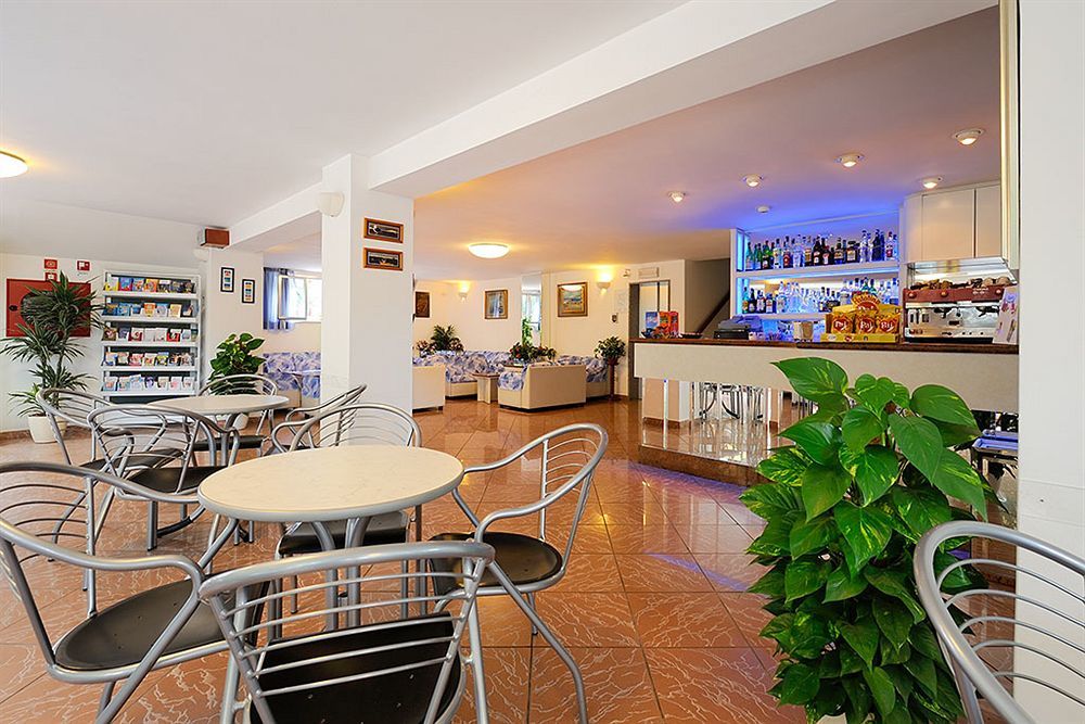 Hotel Samoa Римини Экстерьер фото
