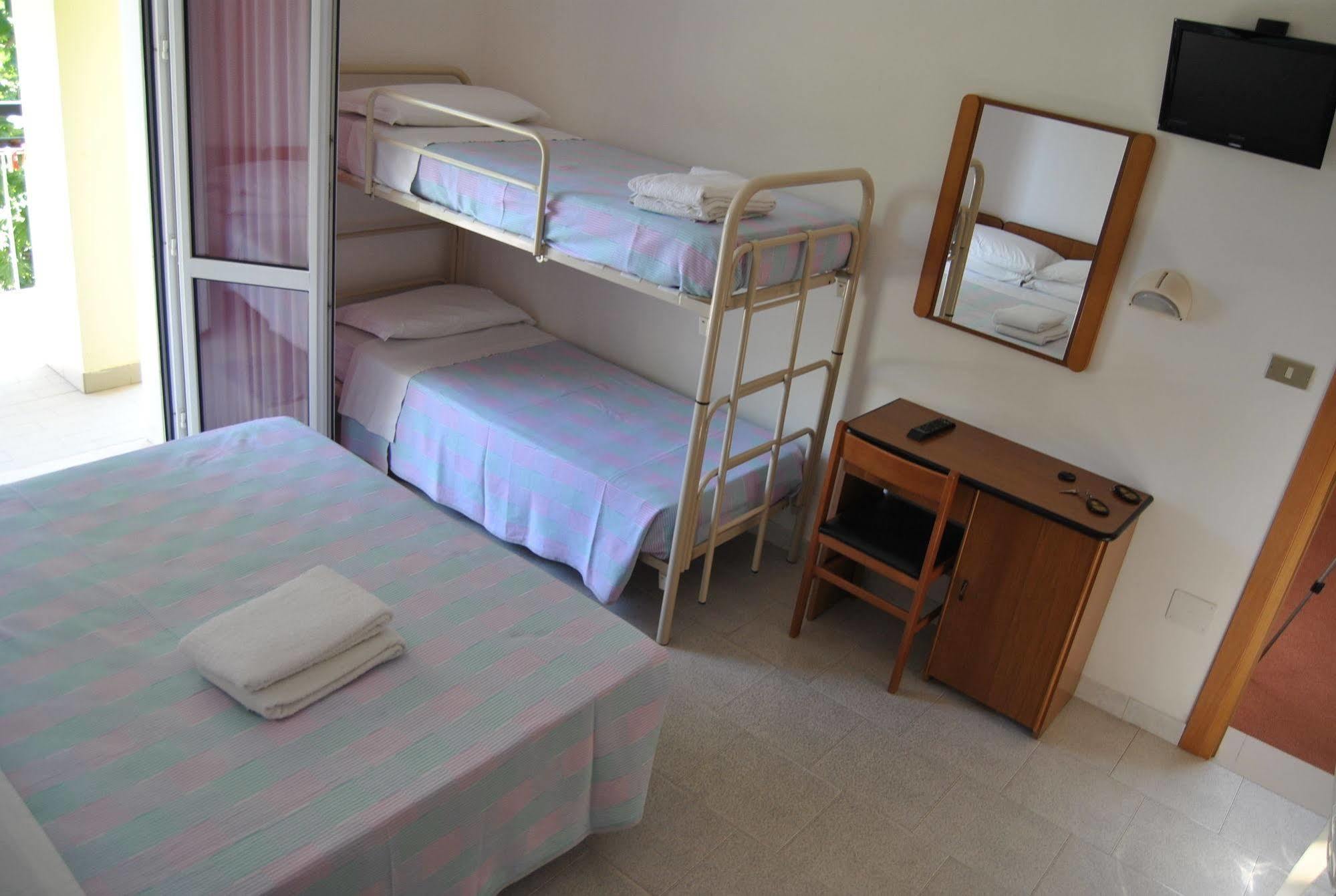 Hotel Samoa Римини Экстерьер фото